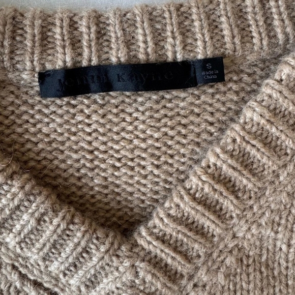 NWT Jenni Kayne Cashmere Kate V-Neck Sweater Small-Medium Caramel Tan Oversized - Picture 3 of 14